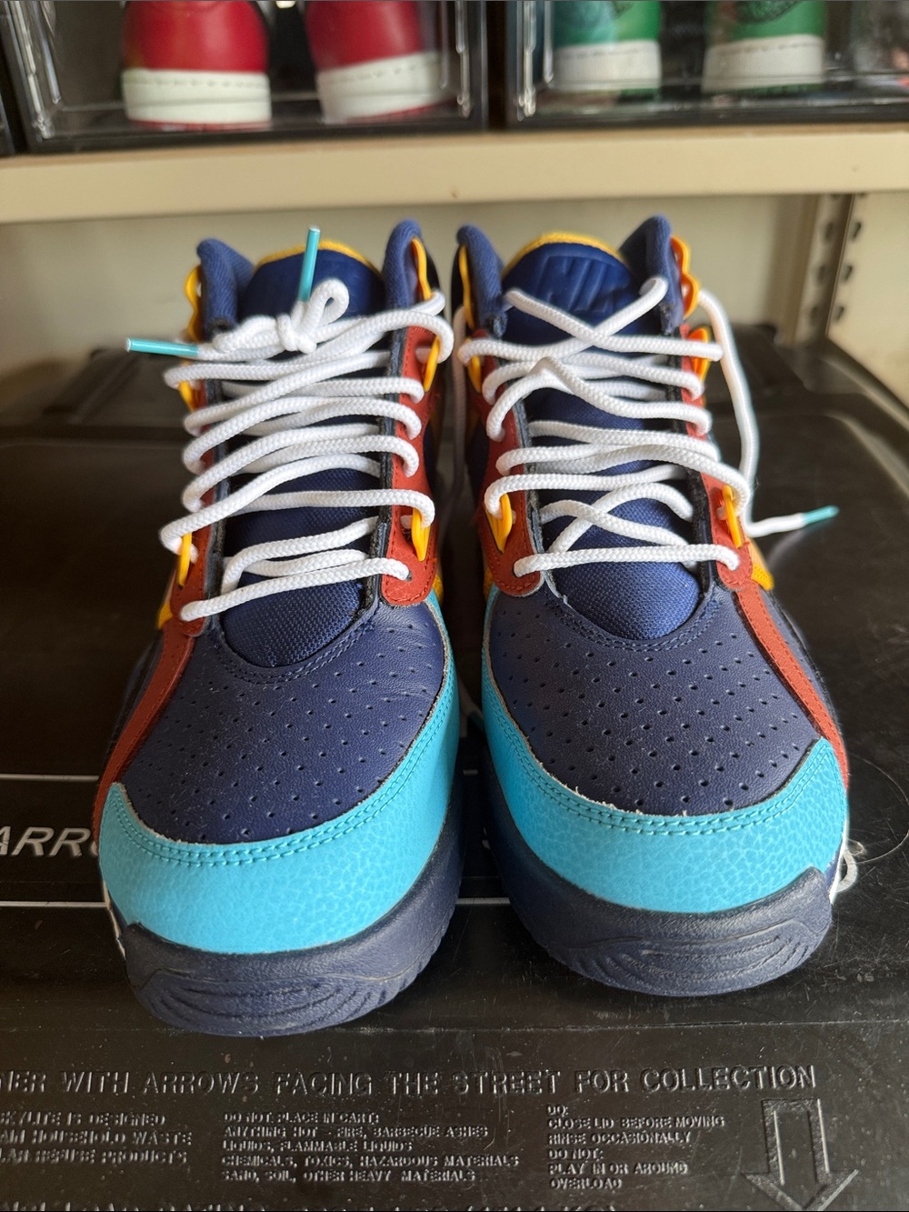 Nike men’s Navy Blue Sneakers with Light Blue, Yellow & Red Accents - Picture 2 of 4